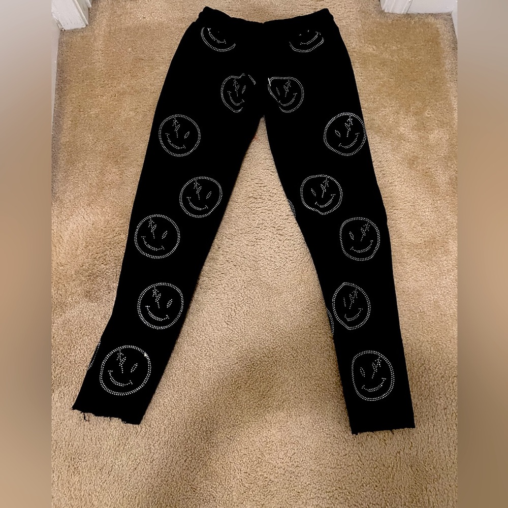 RETROVERT SMILEY RHINESTONE PANTS